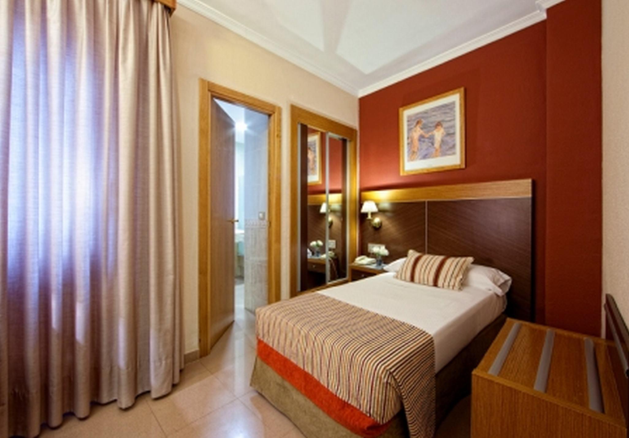 Hotel Regio 2 Cádiz Eksteriør billede