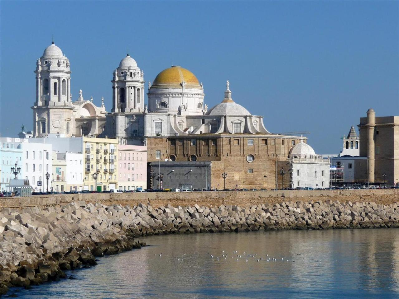 Hotel Regio 2 Cádiz Eksteriør billede